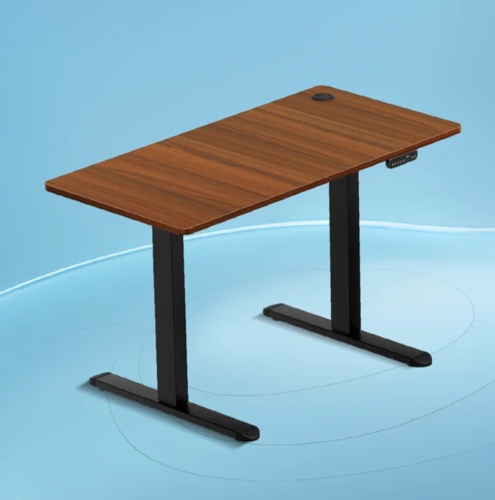 Height Adjustable Table 3